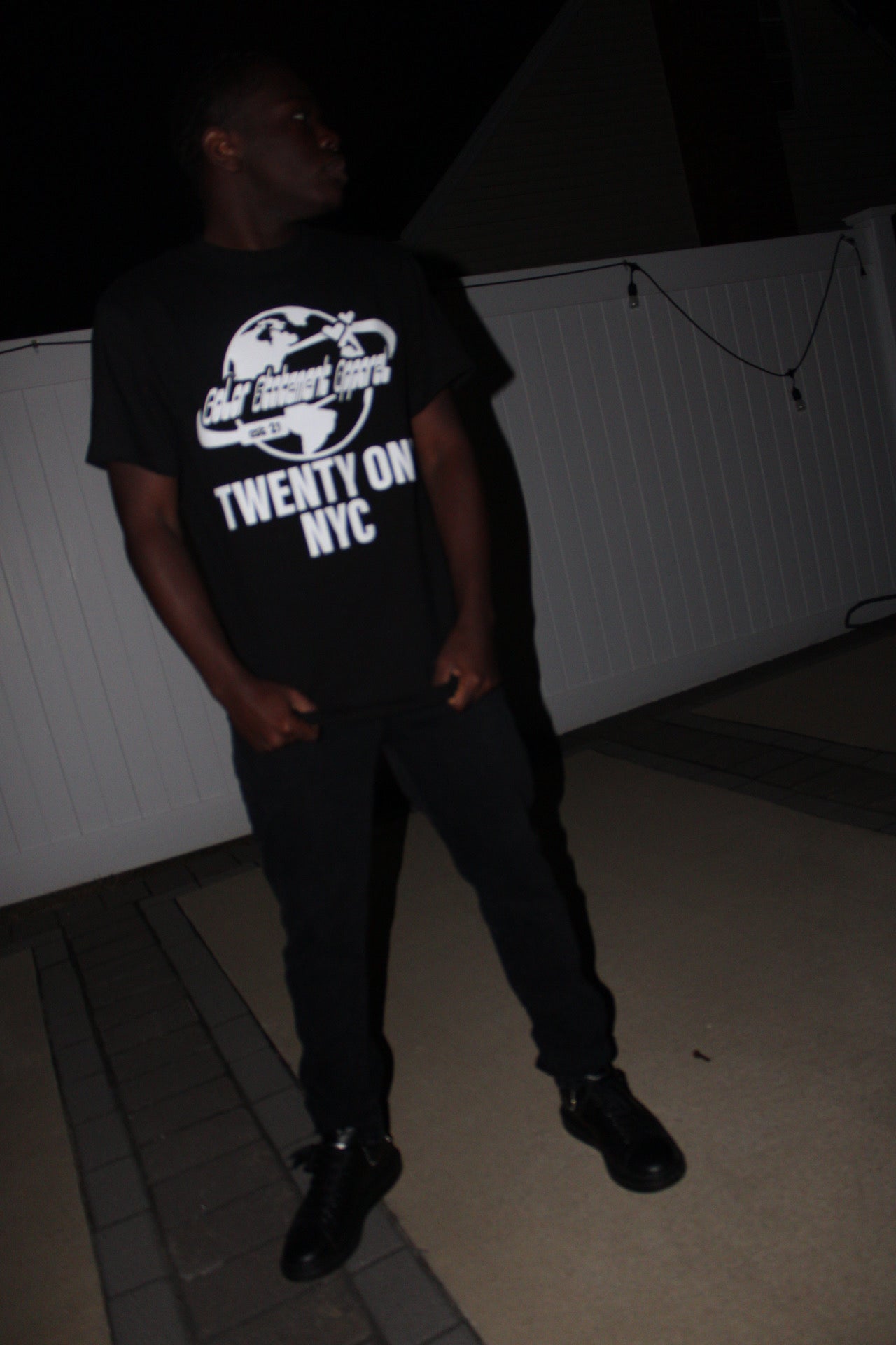 BLACK TWENTY1NE TEE